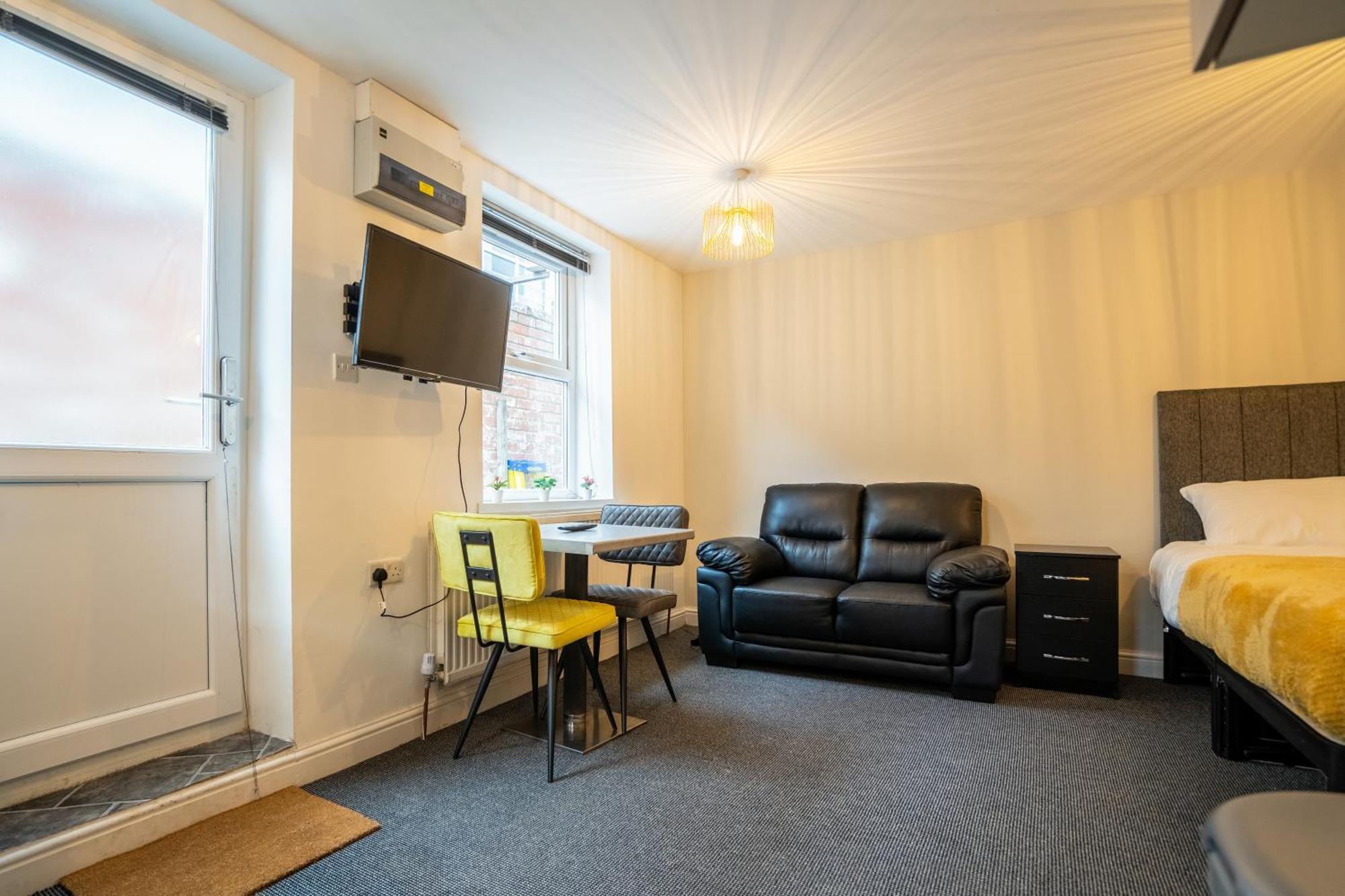 Appartamento Kunda House In Tyseley Birmingham Esterno foto