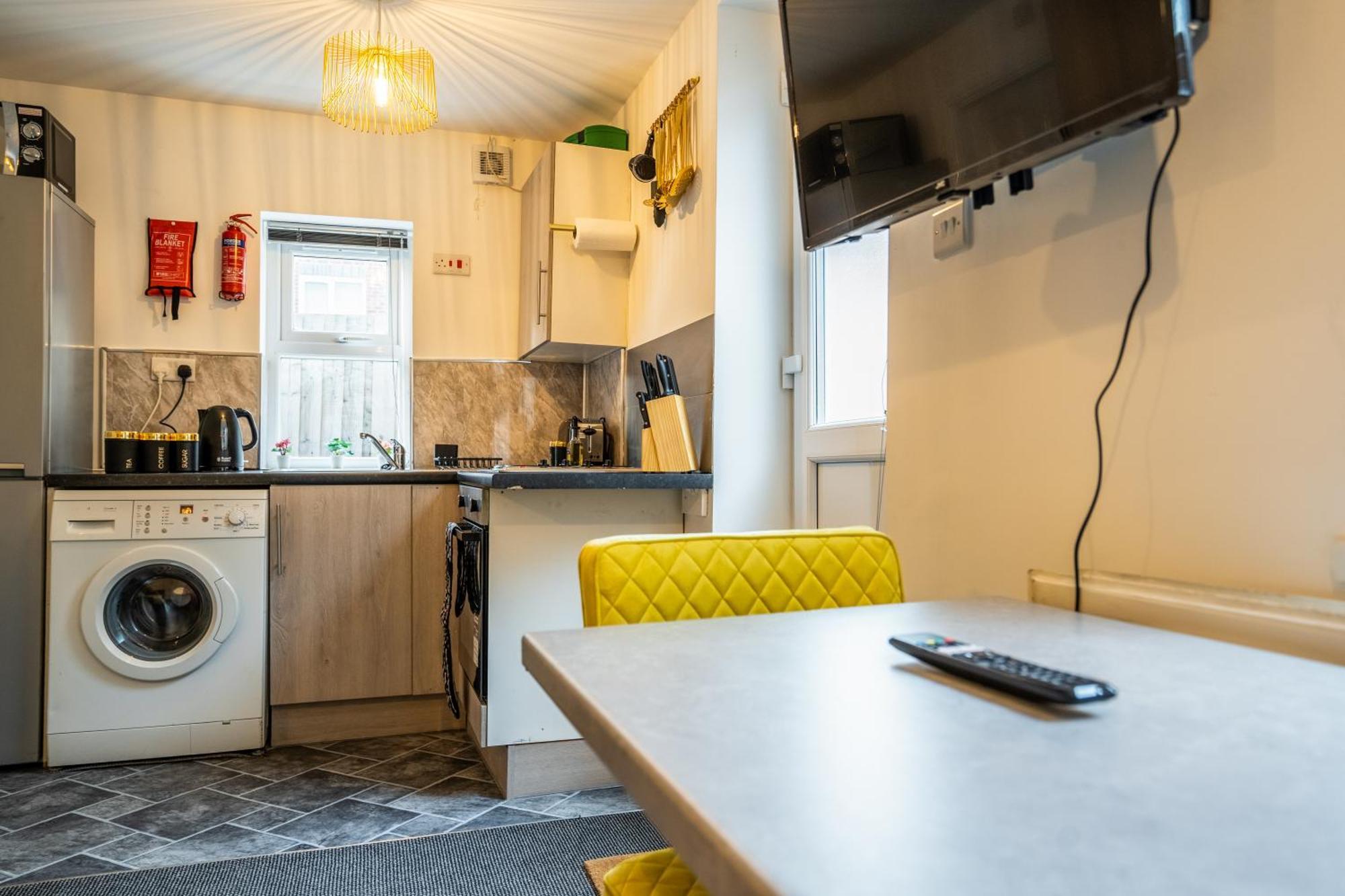 Appartamento Kunda House In Tyseley Birmingham Esterno foto