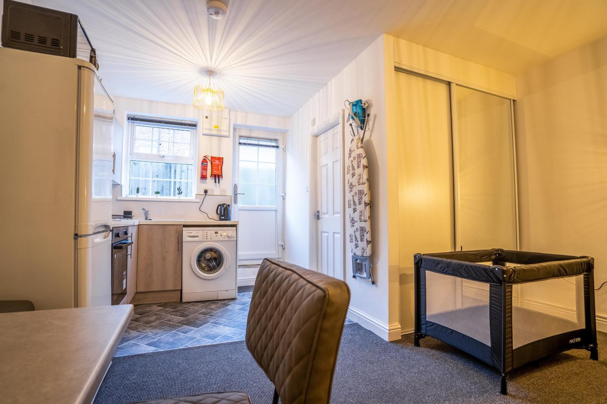 Appartamento Kunda House In Tyseley Birmingham Esterno foto