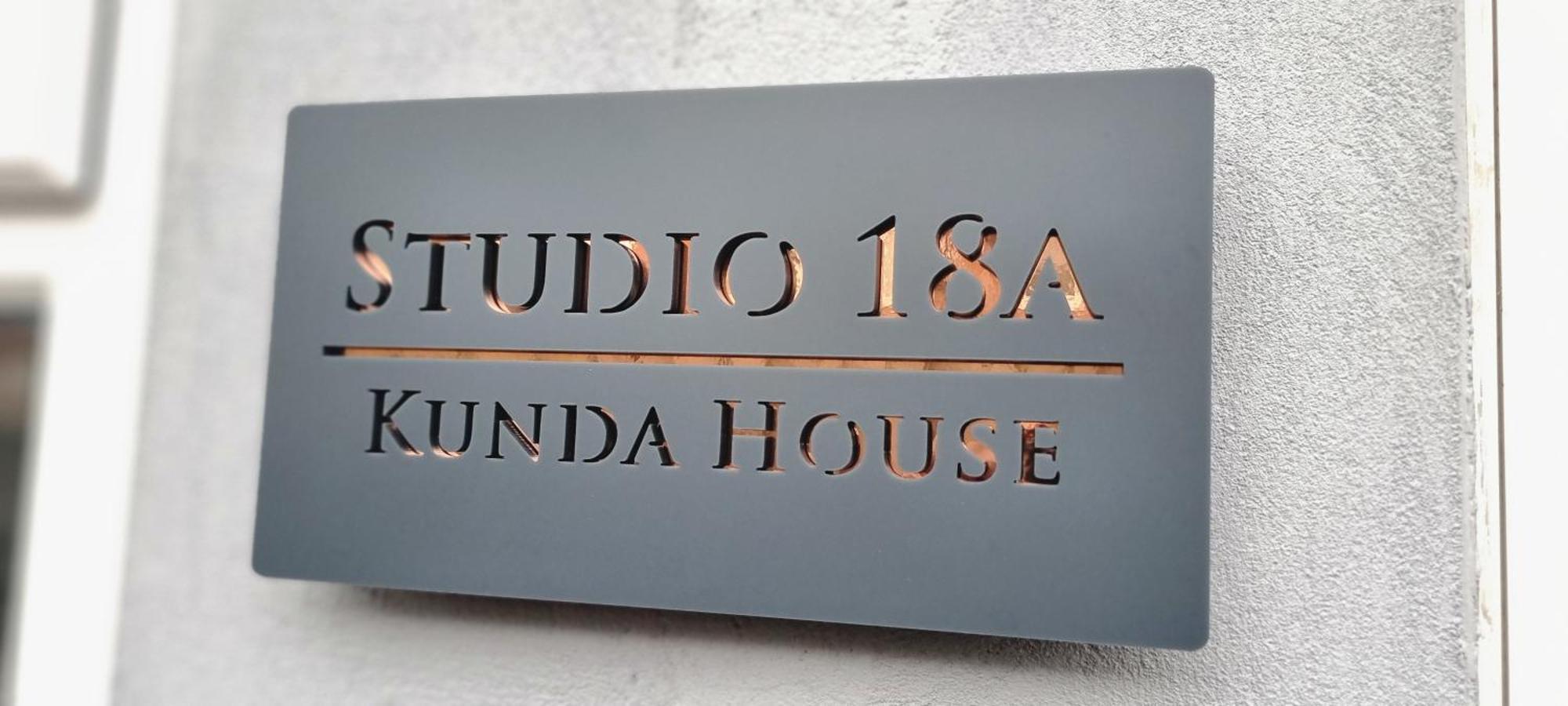 Appartamento Kunda House In Tyseley Birmingham Esterno foto